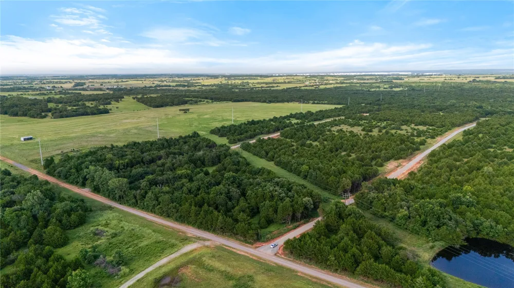 12 Anvil Way Agra, OK 74824