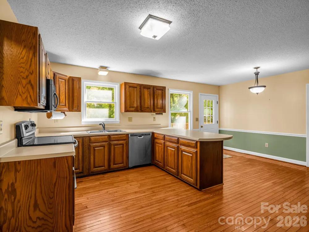 154 Breeze Hill Rutherfordton, NC 28139
