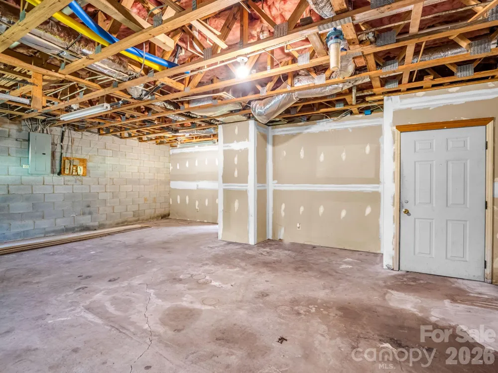 154 Breeze Hill Rutherfordton, NC 28139