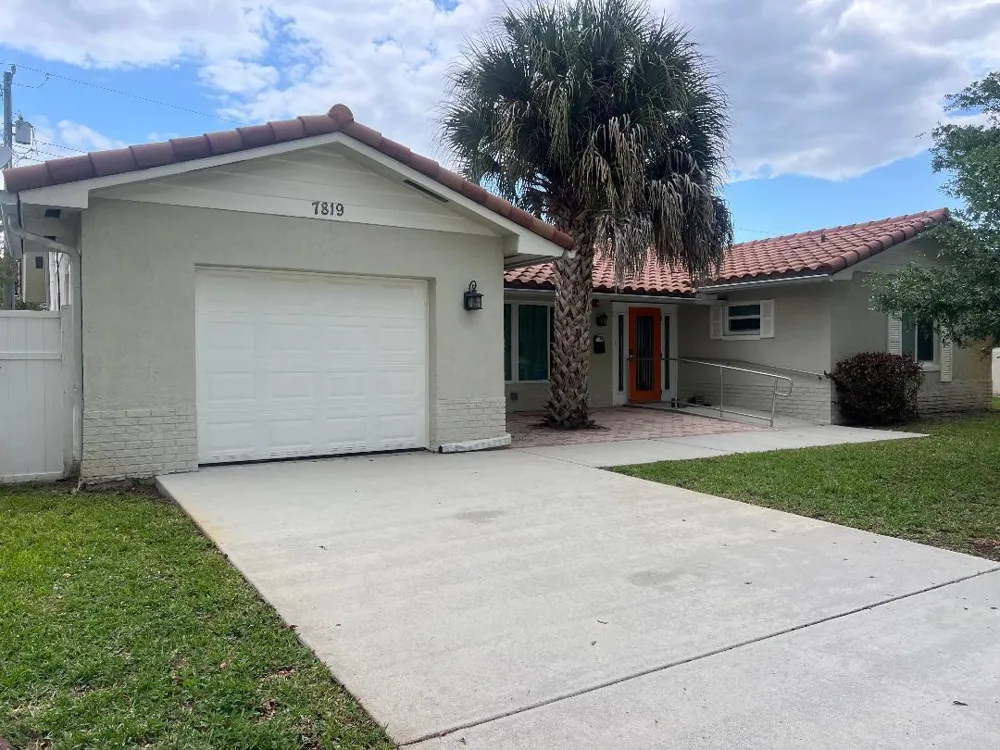 7819 NW 40th Street Coral Springs, FL 33065