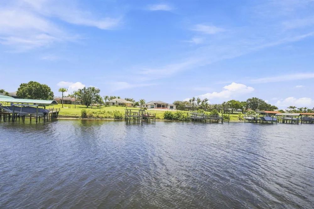 2624 SW River Shore Drive 
