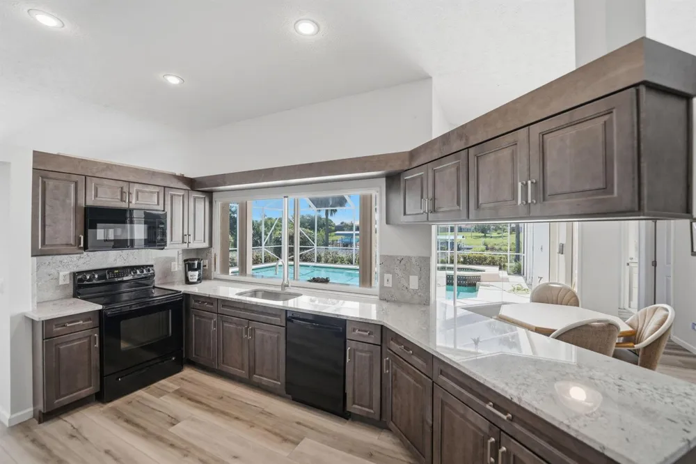 2624 SW River Shore Drive 