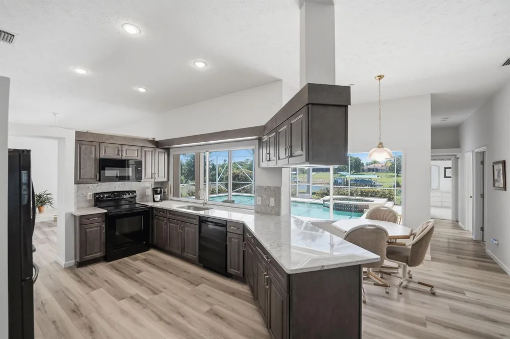 2624 SW River Shore Drive 