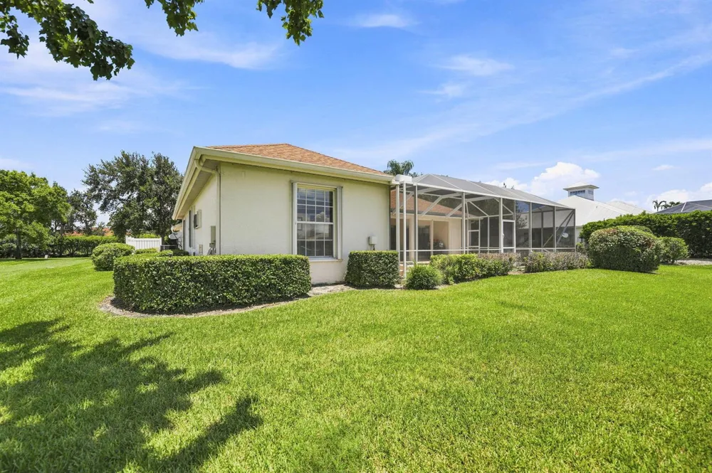 2624 SW River Shore Drive 