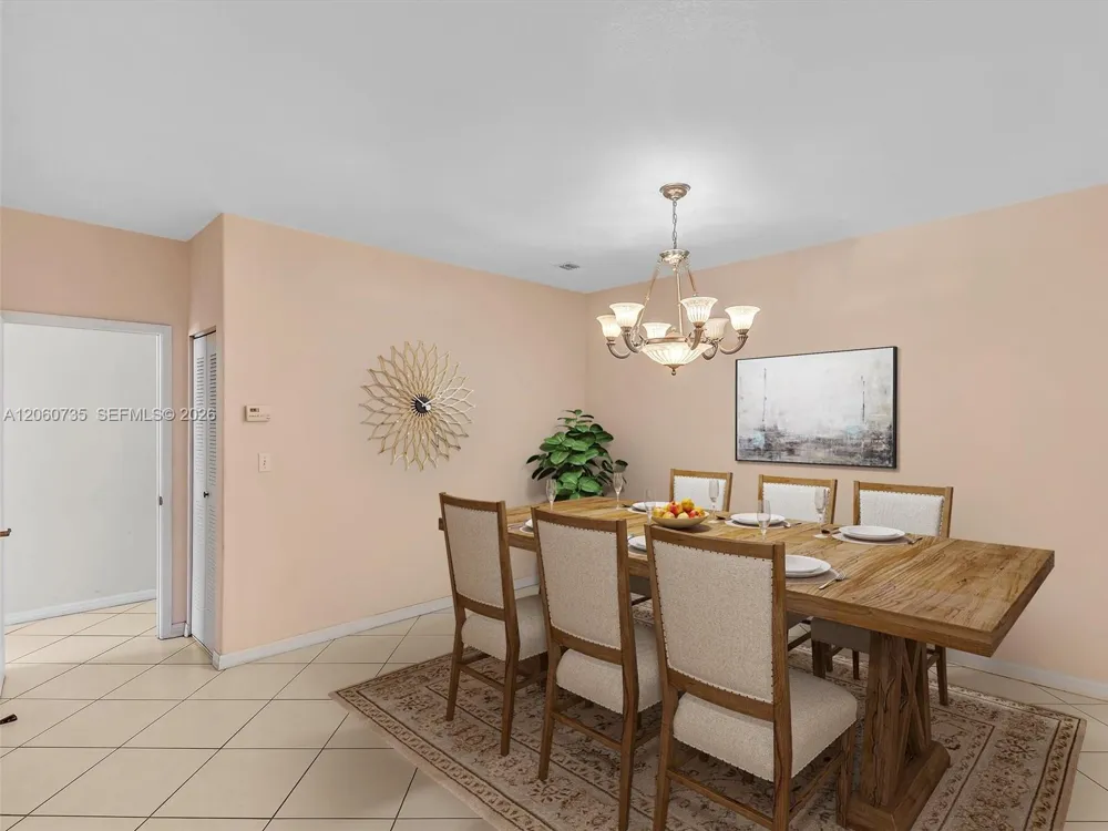 279 NW 119th Ave. Miami, FL 33182