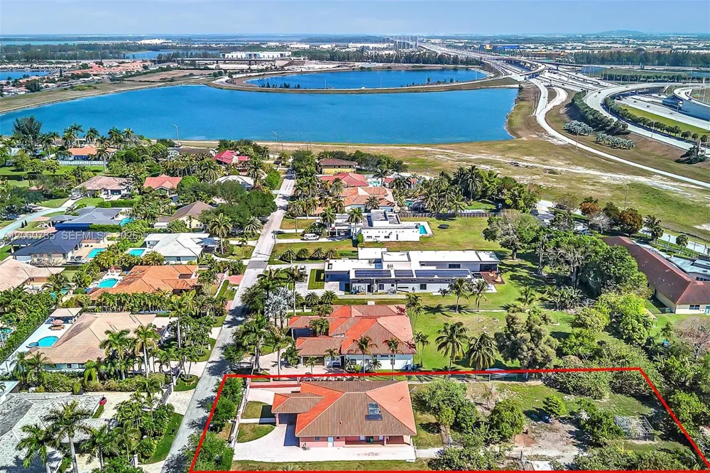 279 NW 119th Ave. Miami, FL 33182