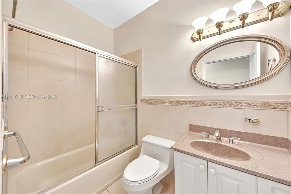 279 NW 119th Ave. Miami, FL 33182