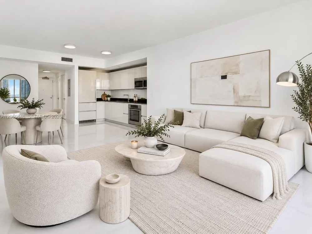 1010 Brickell Ave #2708 Miami, FL 33131