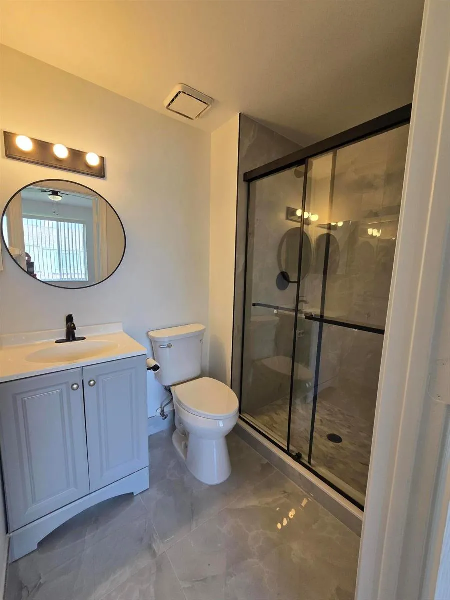 78 Simonton Circle Weston, FL 33326
