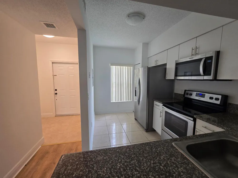 78 Simonton Circle Weston, FL 33326