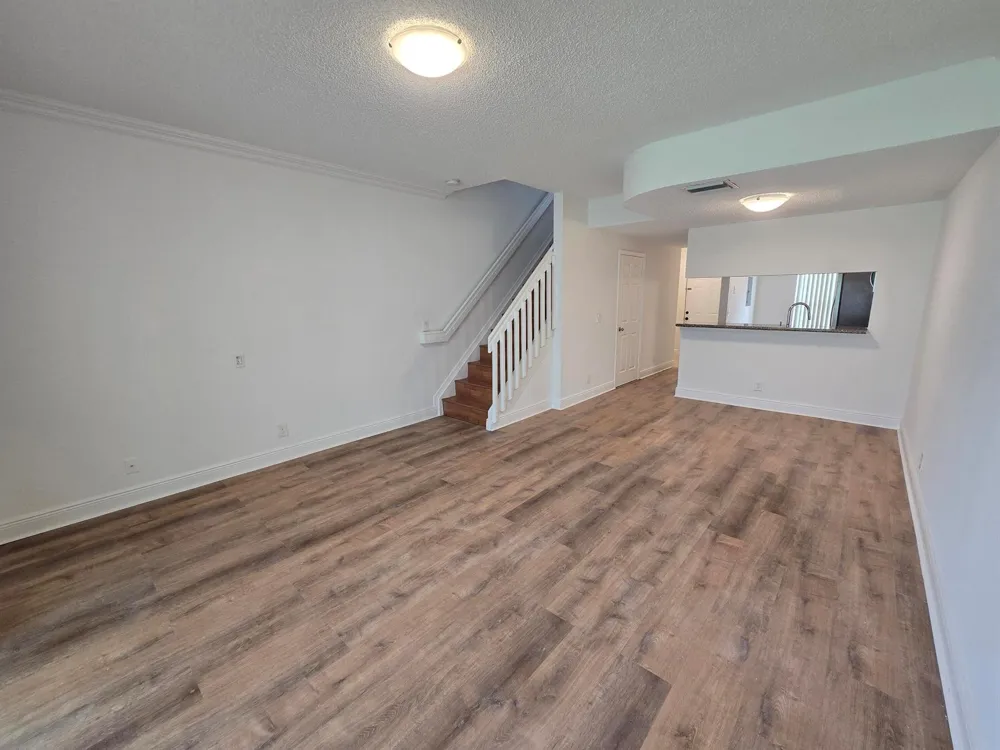 78 Simonton Circle Weston, FL 33326