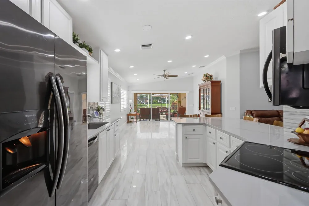 8450 SAINT JOHNS COURT Wellington, FL 33414