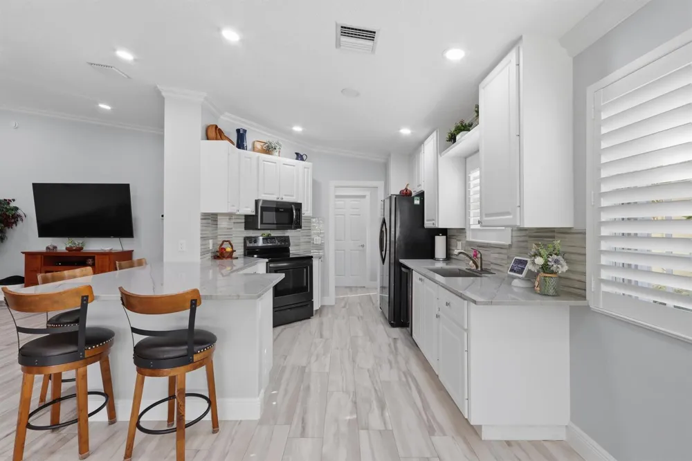 8450 SAINT JOHNS COURT Wellington, FL 33414