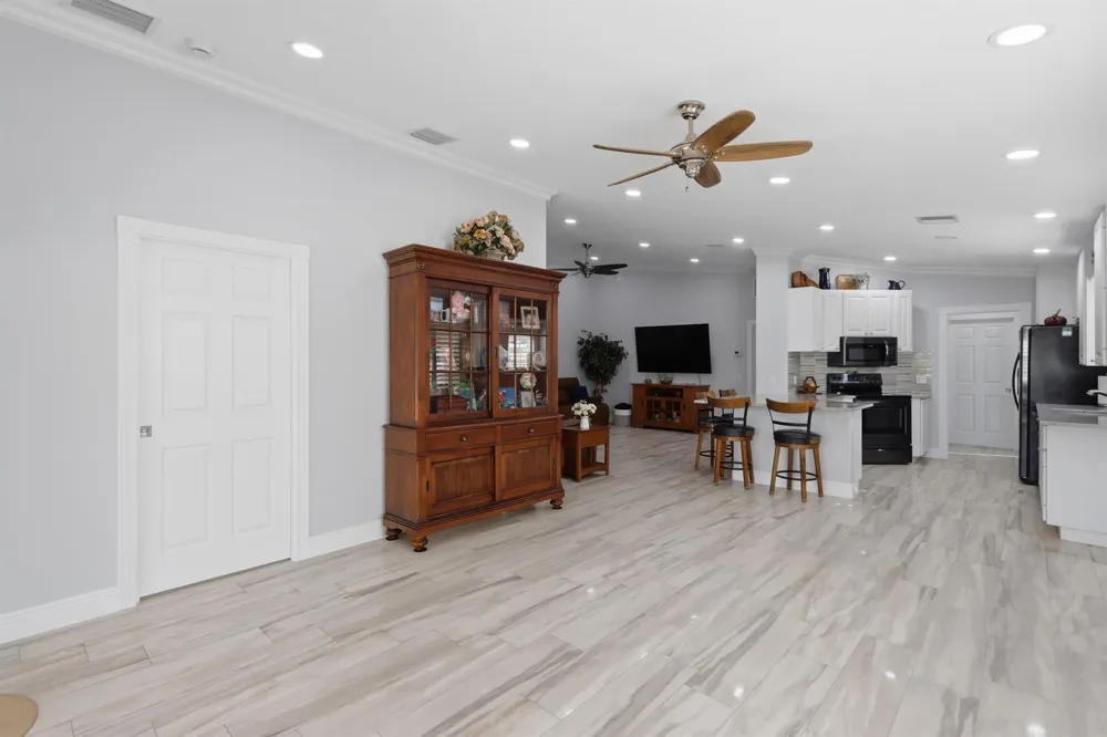 8450 SAINT JOHNS COURT Wellington, FL 33414
