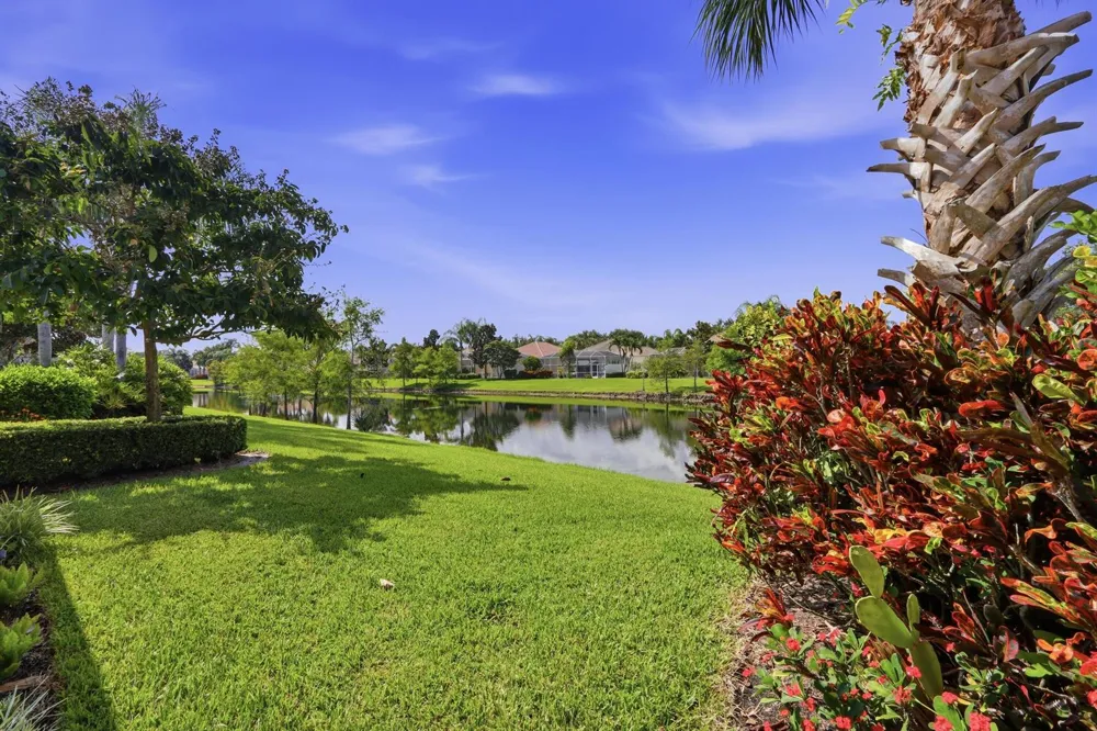 8450 SAINT JOHNS COURT Wellington, FL 33414