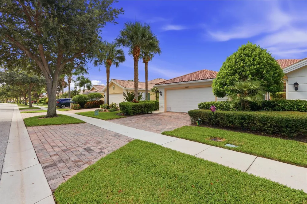 8450 SAINT JOHNS COURT Wellington, FL 33414