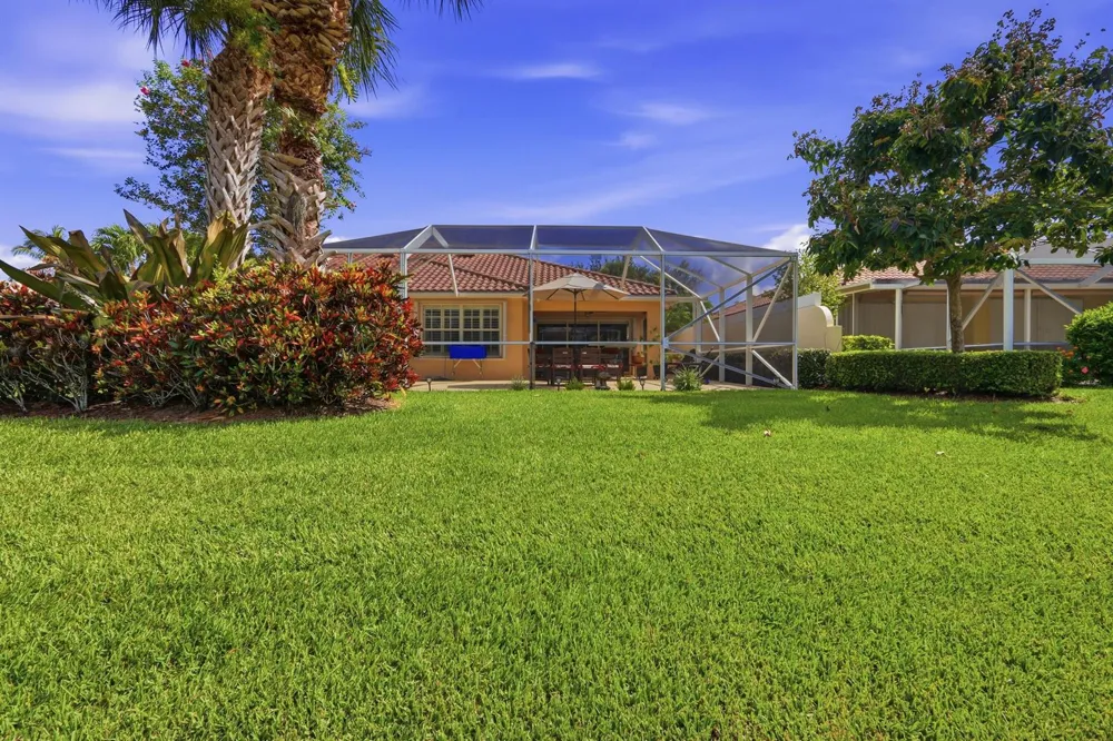 8450 SAINT JOHNS COURT Wellington, FL 33414