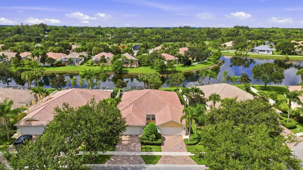 8450 SAINT JOHNS COURT Wellington, FL 33414
