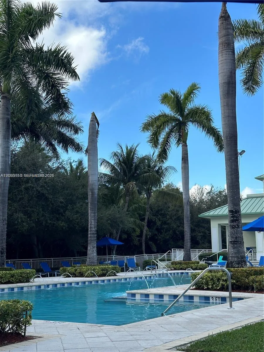 5300 NW 87th #1007 Doral, FL 33178