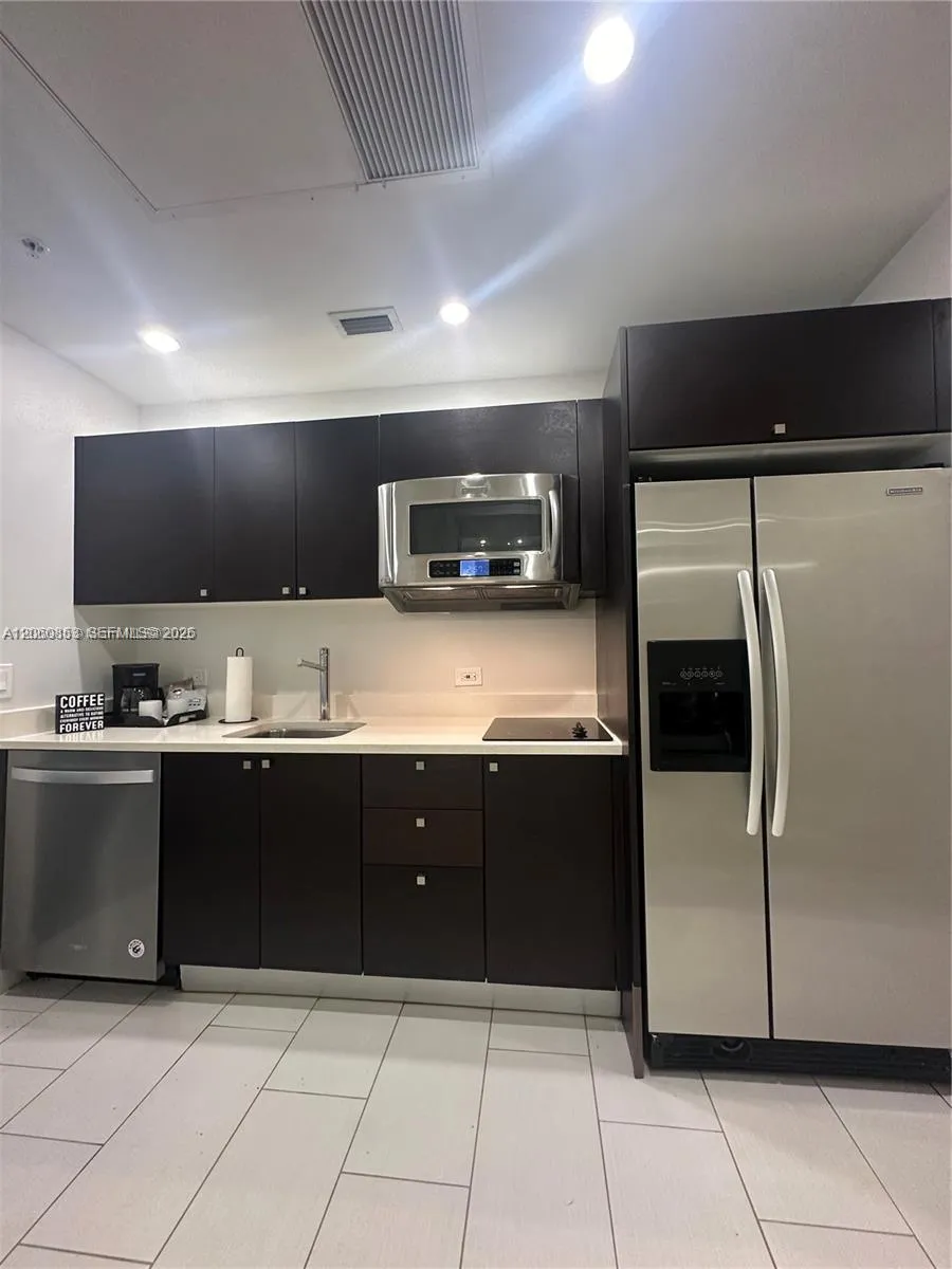 5300 NW 87th #1007 Doral, FL 33178