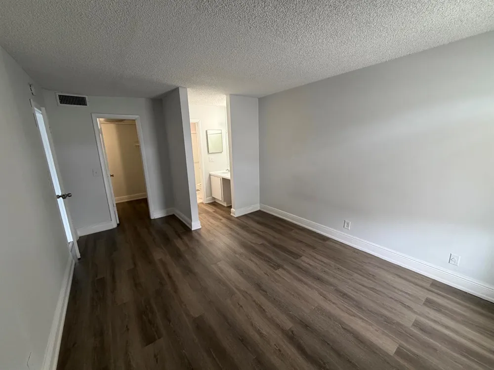 4419 TREEHOUSE LANE #C Tamarac, FL 33319