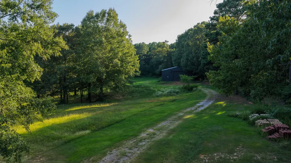179 County Road 2790 Shelbyville, TX 75973