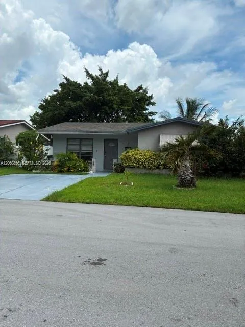 7311 NW 57th Dr Tamarac, FL 33321
