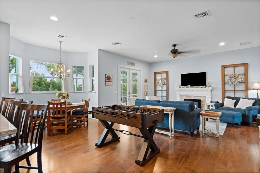 19925 Black Falcon Road Loxahatchee, FL 33470