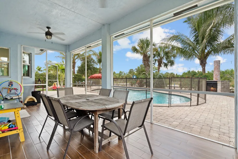 19925 Black Falcon Road Loxahatchee, FL 33470