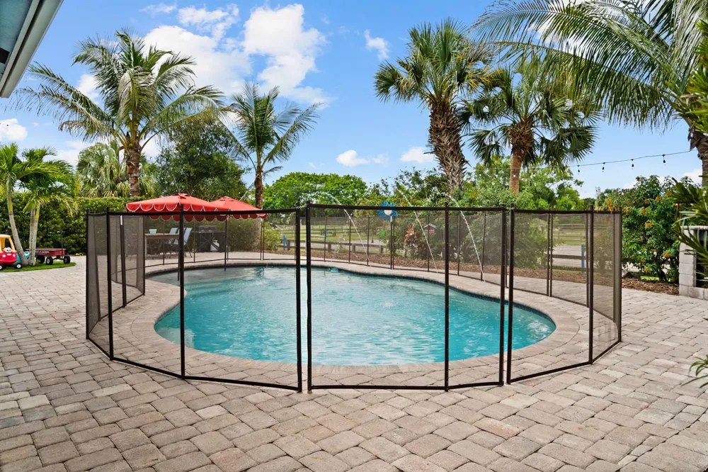 19925 Black Falcon Road Loxahatchee, FL 33470