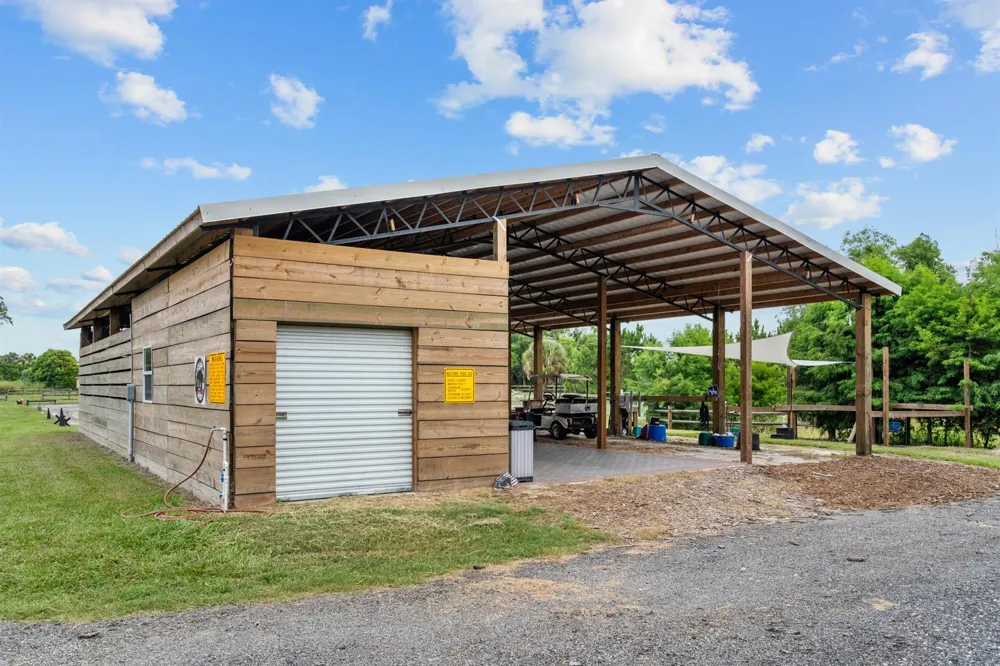 19925 Black Falcon Road Loxahatchee, FL 33470