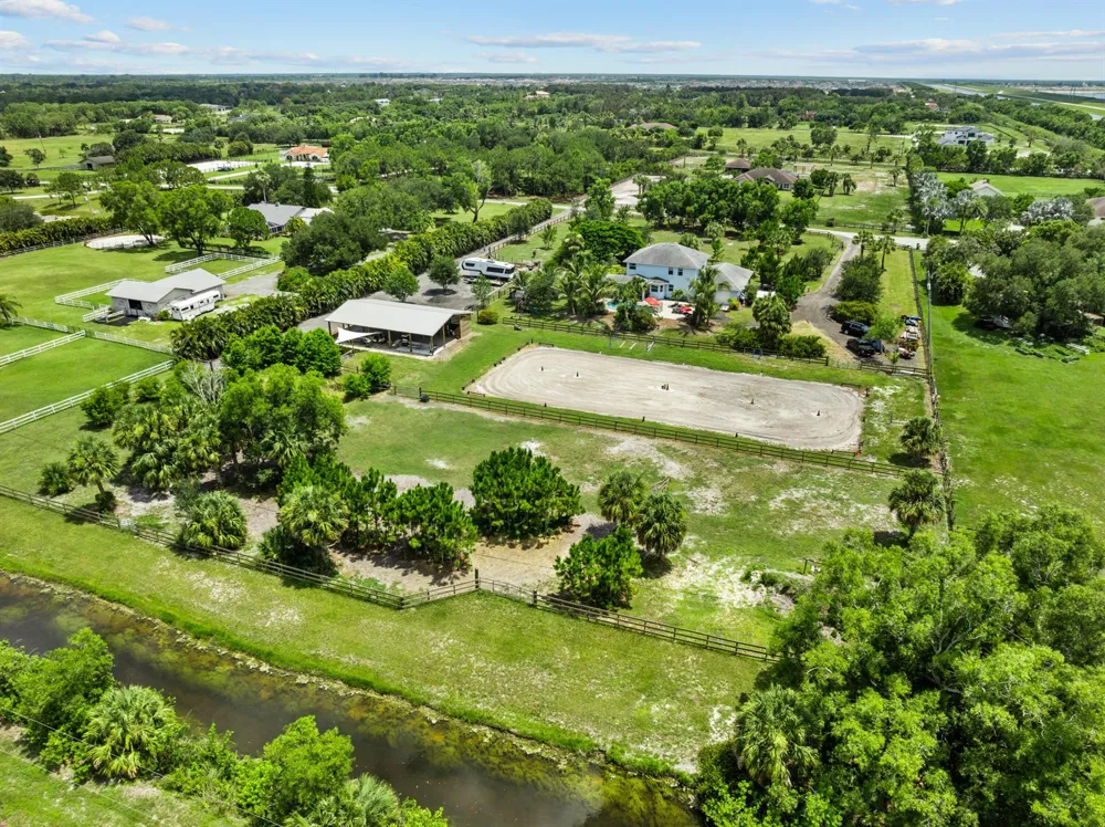 19925 Black Falcon Road Loxahatchee, FL 33470