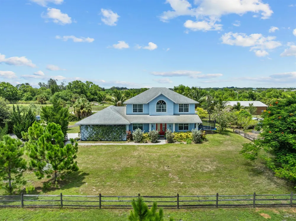 19925 Black Falcon Road Loxahatchee, FL 33470
