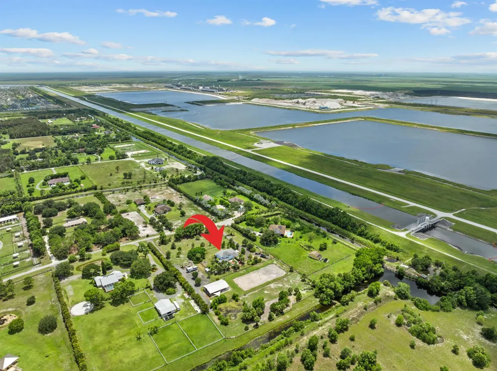19925 Black Falcon Road Loxahatchee, FL 33470