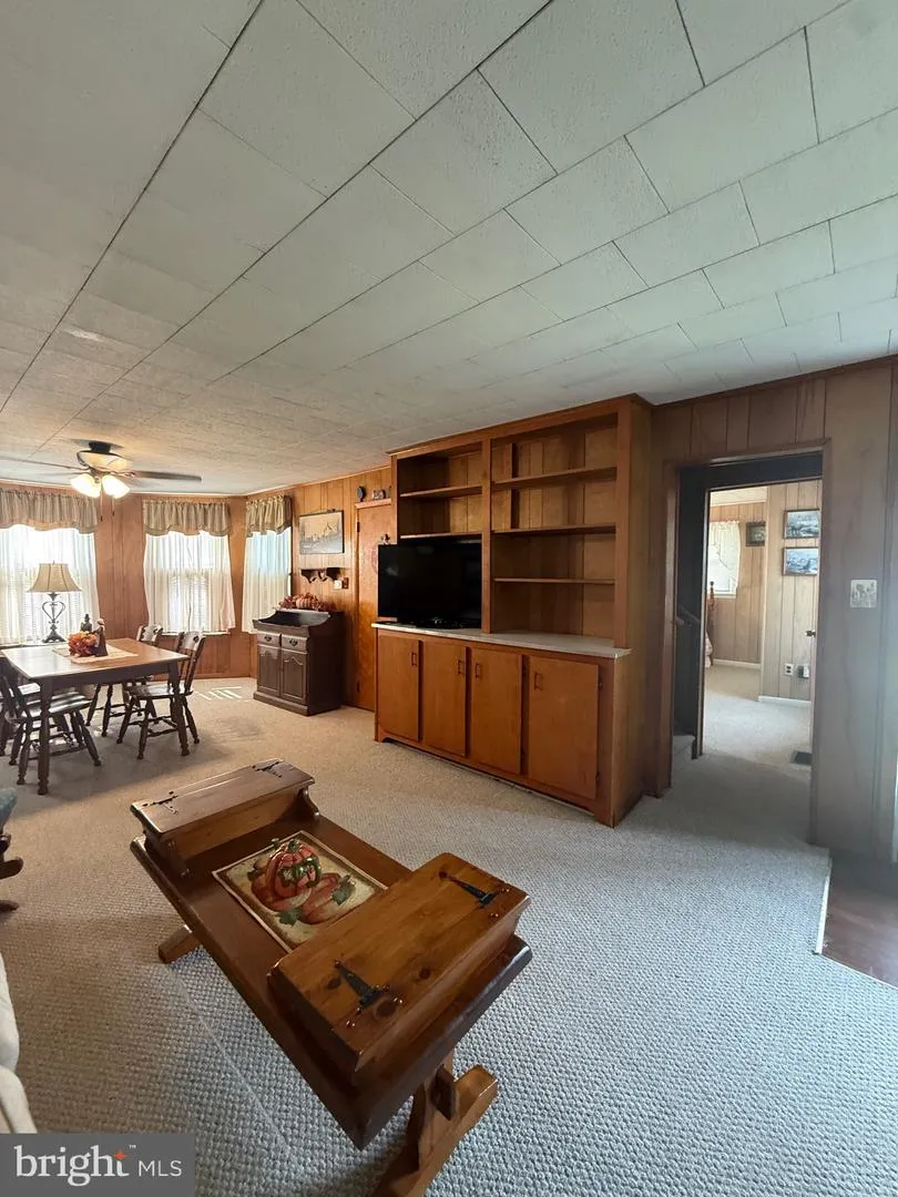 131 MAPLE AVENUE Cedarville, NJ 08311