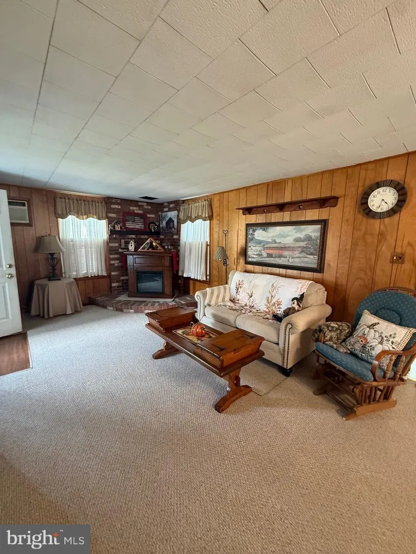 131 MAPLE AVENUE Cedarville, NJ 08311
