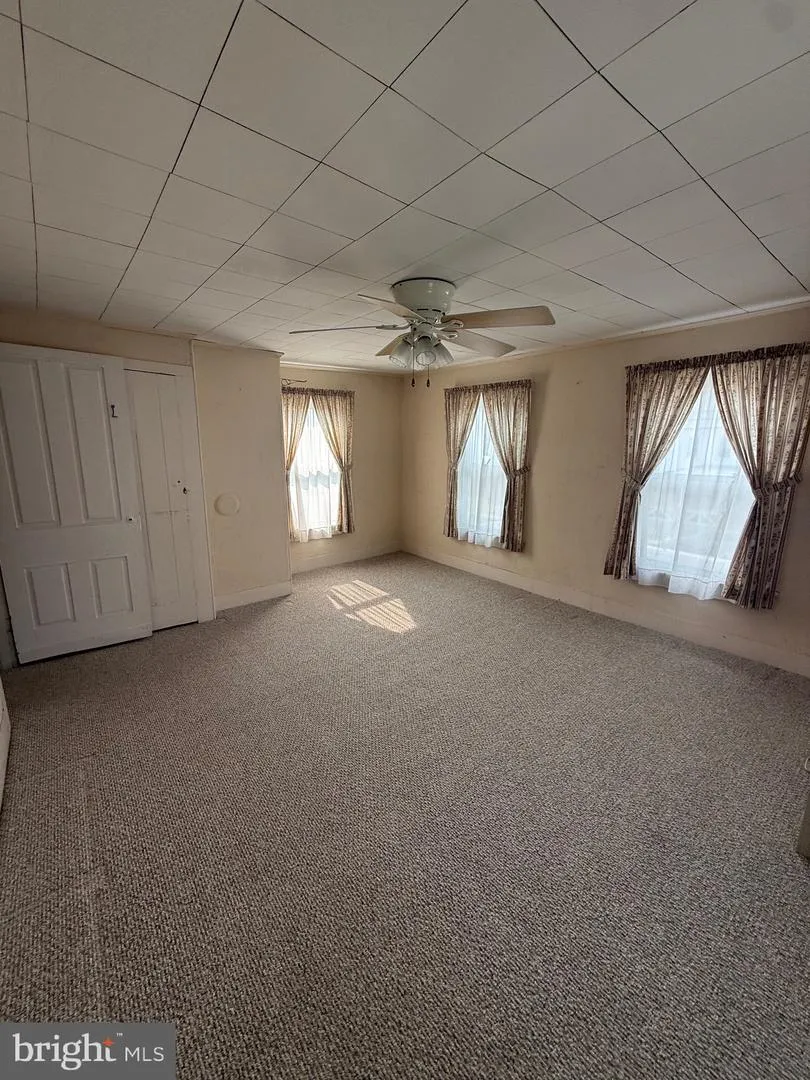 131 MAPLE AVENUE Cedarville, NJ 08311