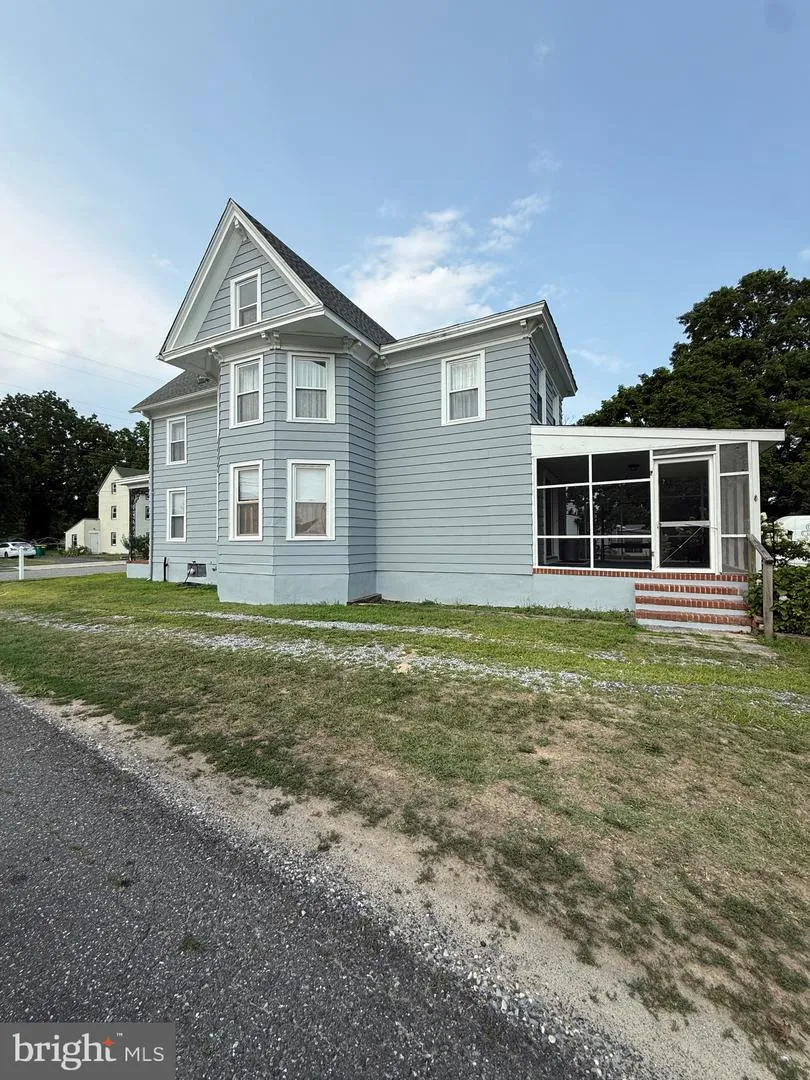 131 MAPLE AVENUE Cedarville, NJ 08311