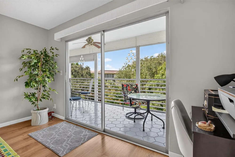 2301 LUCAYA LANE #D4 Coconut Creek, FL 33066