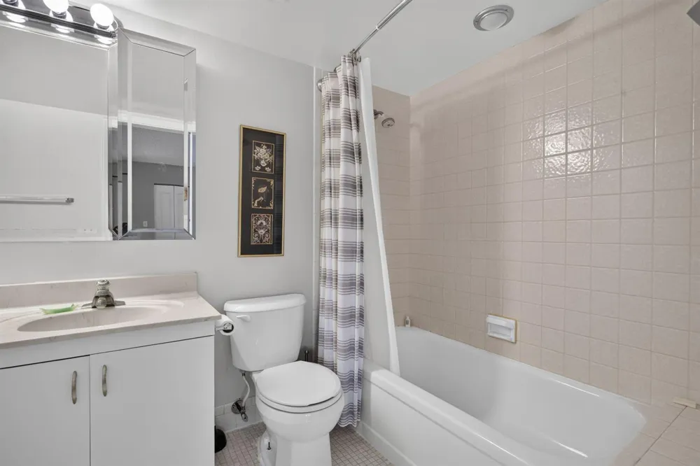 2301 LUCAYA LANE #D4 Coconut Creek, FL 33066