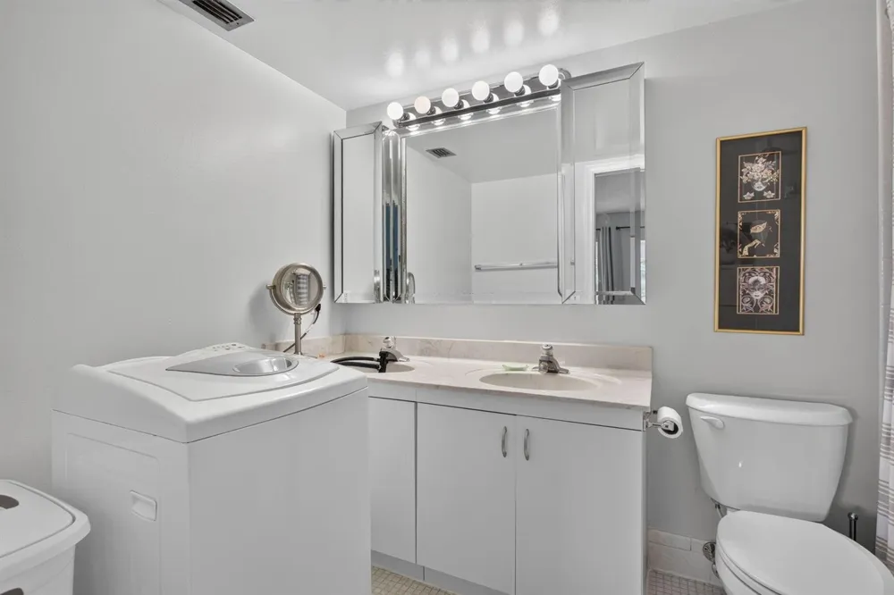 2301 LUCAYA LANE #D4 Coconut Creek, FL 33066