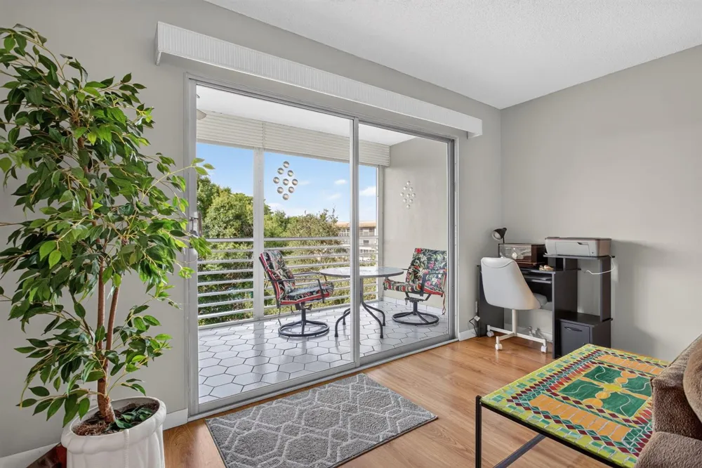 2301 LUCAYA LANE #D4 Coconut Creek, FL 33066