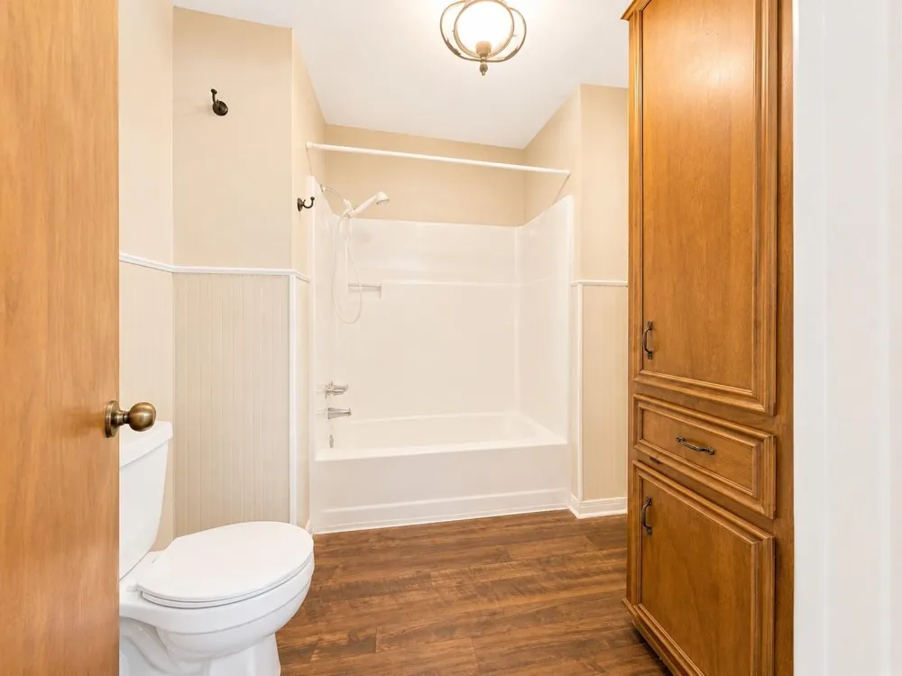 8696 Moravian Drive Sealy, TX 77474
