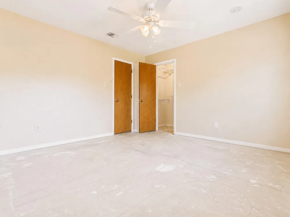 8696 Moravian Drive Sealy, TX 77474