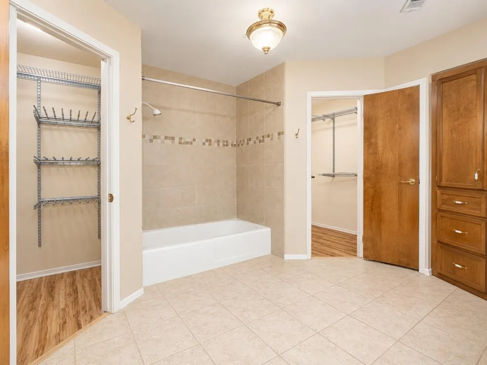 8696 Moravian Drive Sealy, TX 77474