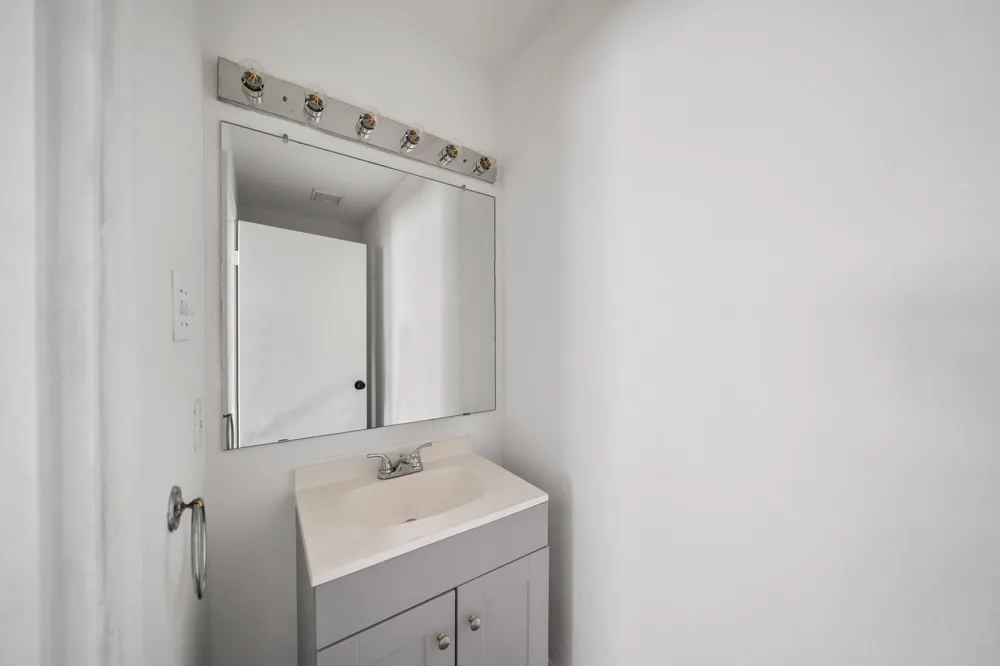 8243 Creekbend Drive #8243 Houston, TX 77071