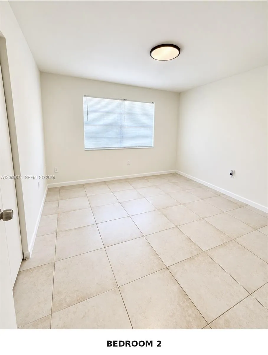 4073 SW 52nd St #s Dania Beach, FL 33314