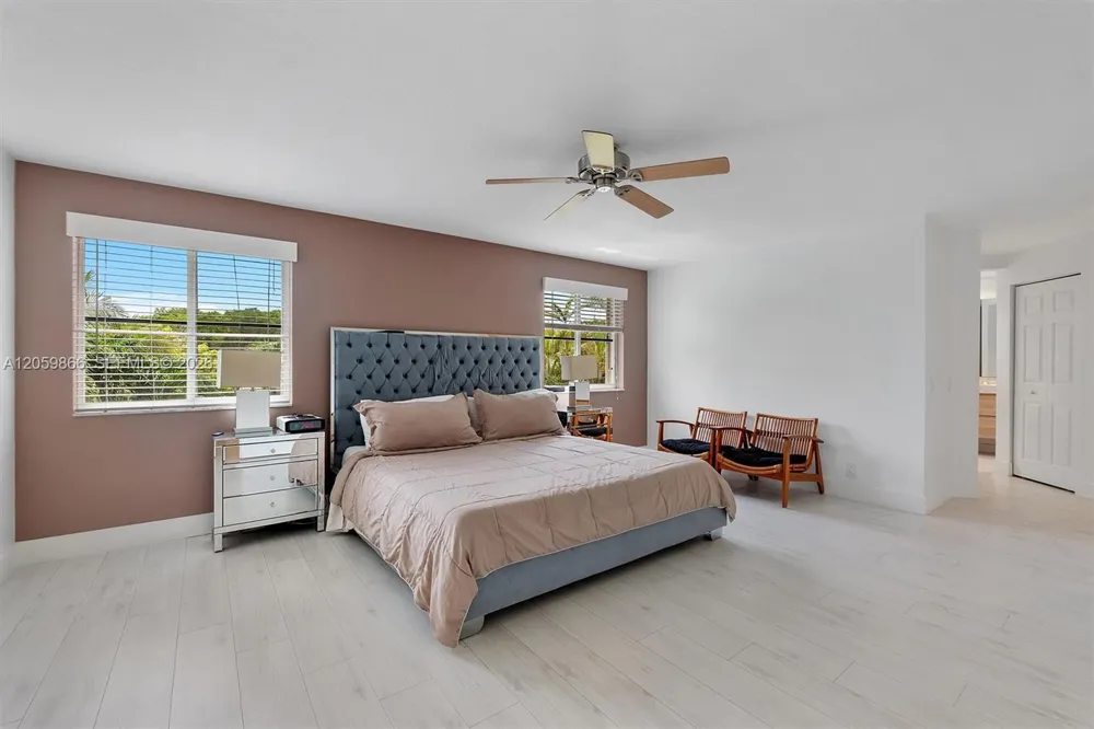 4389 Laurel Ridge Cir Weston, FL 33331