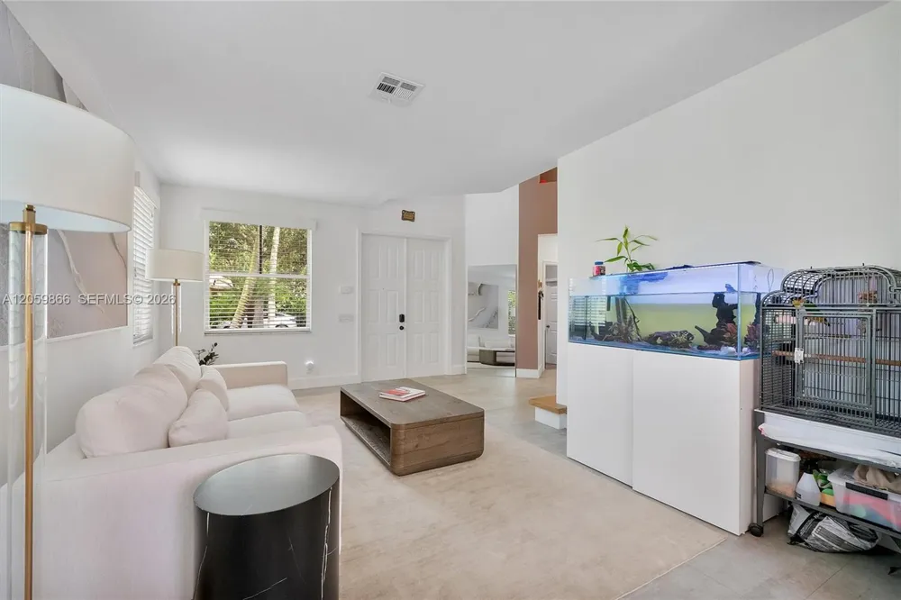 4389 Laurel Ridge Cir Weston, FL 33331