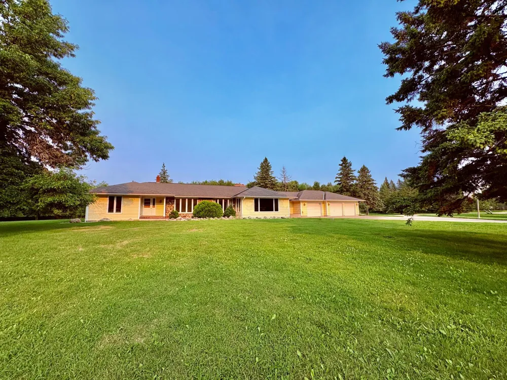 59366 330th Street Warroad, MN 56763